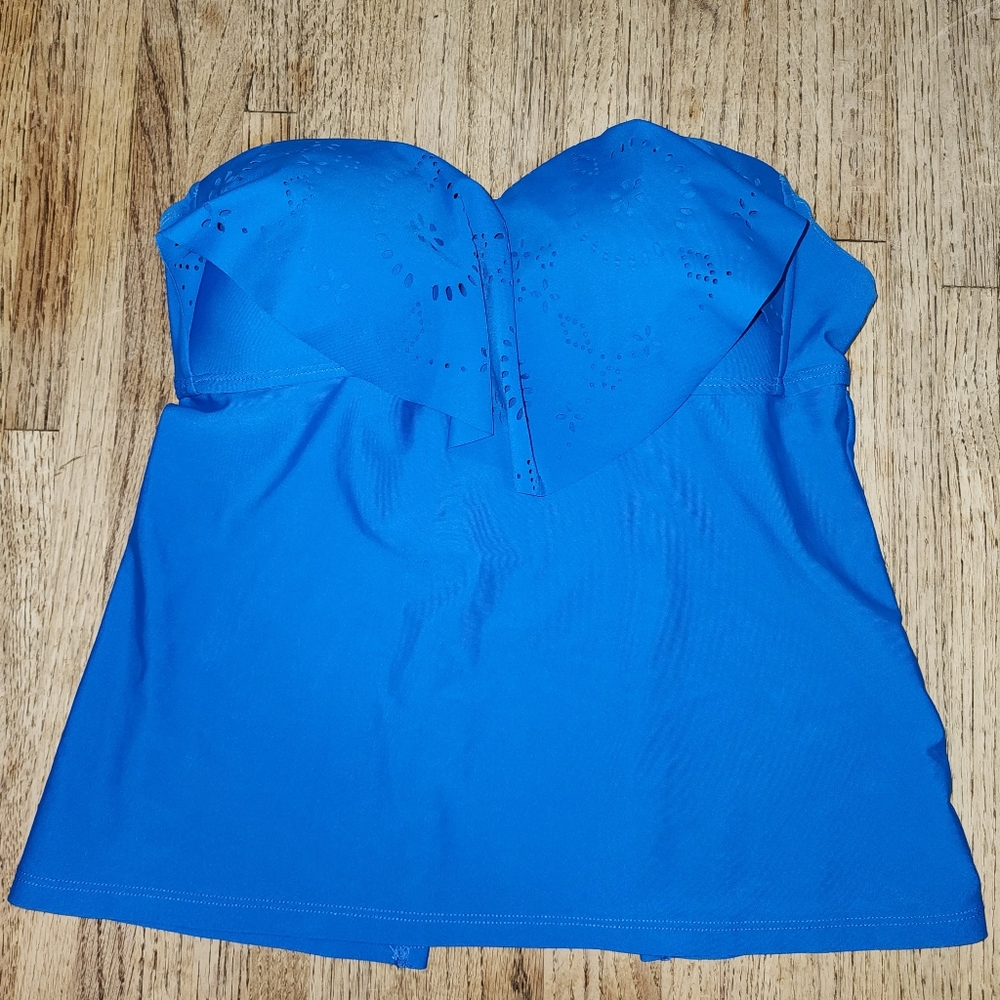 NWOT HULA HONEY Blue Pushup Strapless Tankini Top Lazercut Ruffle Jrs Sz Small